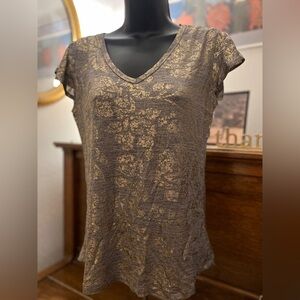 Carmen Marc Valvo Gold and Black Short Sleeve Top